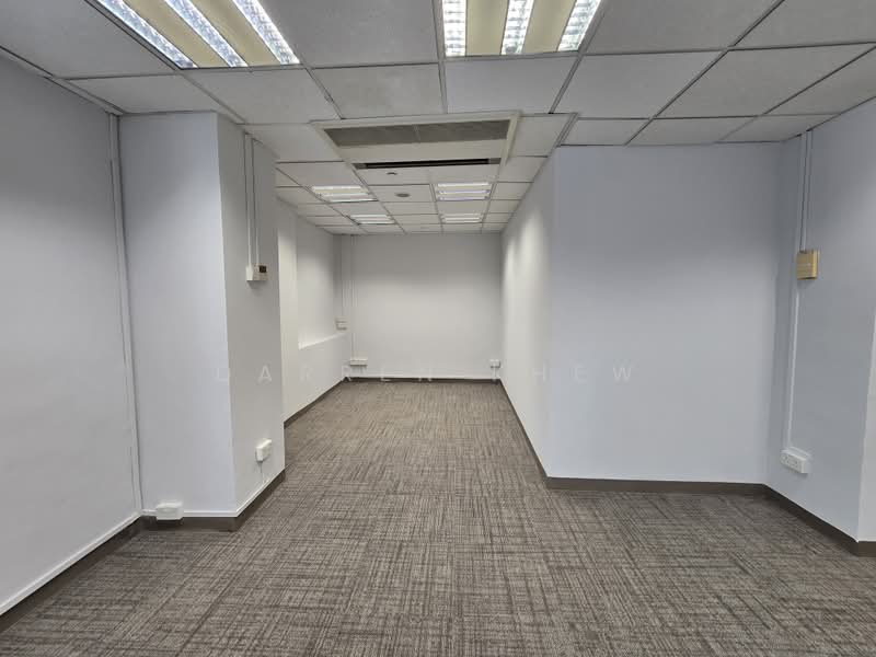 Tan Chong Tower, 15 Queen Street, 1,055 sqft, Office For Rent, by Darren Khew, 500227452 - Interior - CommercialGuru.com.sg
