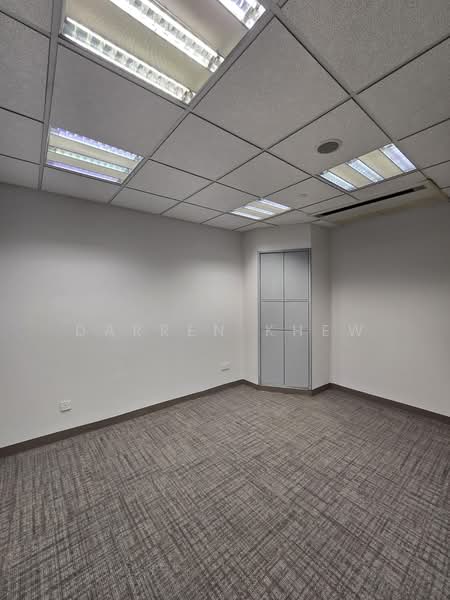Tan Chong Tower, 15 Queen Street, 1,055 sqft, Office For Rent, by Darren Khew, 500227452 - Interior - CommercialGuru.com.sg