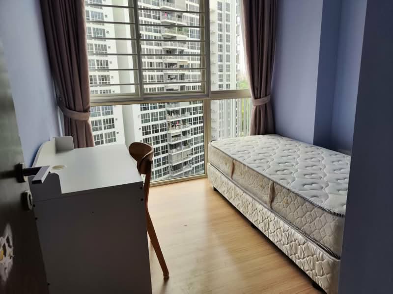 Lake Life, 12 Tao Ching Road, 4 Bedrooms, 1,249 sqft, Executive Condominium For Sale, by Jean Wu, 500227482 - Bedroom - PropertyGuru.com.sg