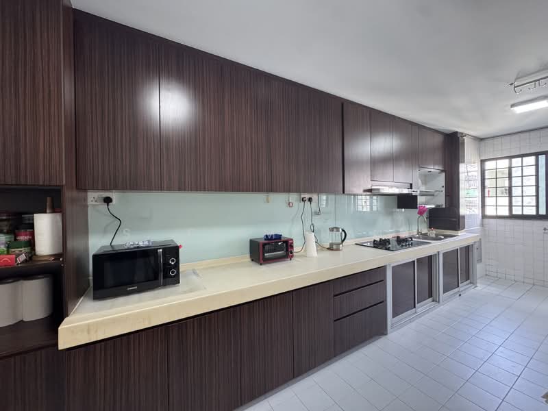 260 Yishun Street 22, 260 Yishun Street 22, Room Rental, 140 sqft, HDB Flat For Rent, by S. Pramchand, 500227495 - Kitchen - PropertyGuru.com.sg