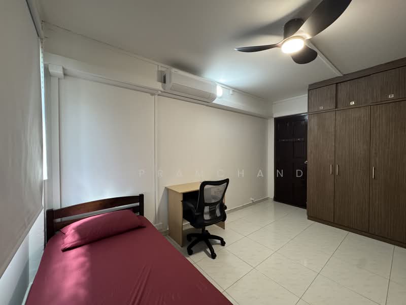260 Yishun Street 22, 260 Yishun Street 22, Room Rental, 140 sqft, HDB Flat For Rent, by S. Pramchand, 500227508 - Bedroom - PropertyGuru.com.sg