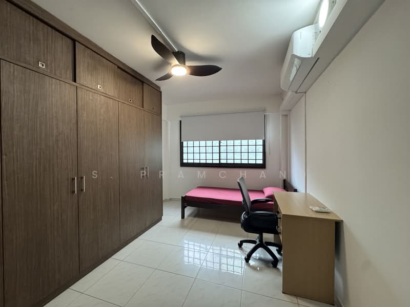 260 Yishun Street 22, 260 Yishun Street 22, Room Rental, 140 sqft, HDB Flat For Rent, by S. Pramchand, 500227508 - Bedroom - PropertyGuru.com.sg
