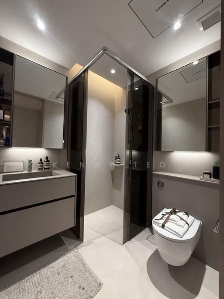 Union Square Residences, 28 Havelock Road,, 2 Bedrooms, 710 sqft, Condominium For Sale, by Kenny Teo, 500227518 - Bathroom - PropertyGuru.com.sg