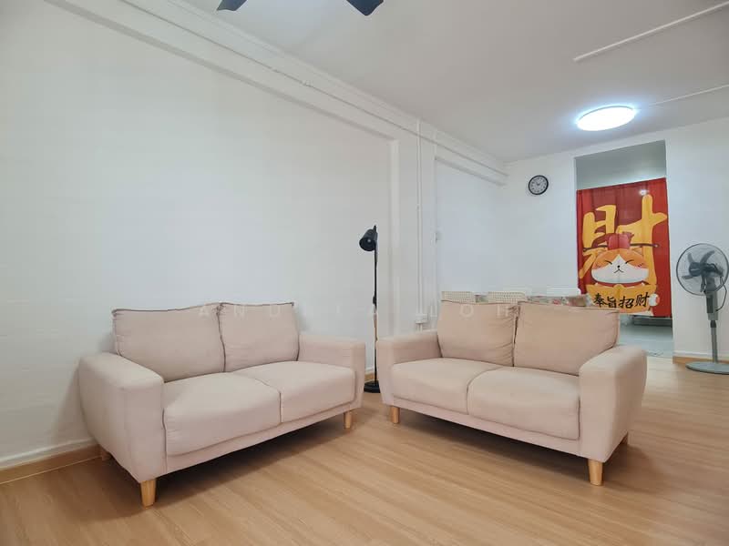 5 Ghim Moh Road, 5 Ghim Moh Road, 2 Bedrooms, 599 sqft, HDB Flat For Rent, by Andrea Loh, 500227522 - Living Room - PropertyGuru.com.sg