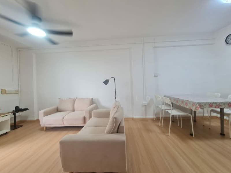 5 Ghim Moh Road, 5 Ghim Moh Road, 2 Bedrooms, 599 sqft, HDB Flat For Rent, by Andrea Loh, 500227522 - Living Room - PropertyGuru.com.sg