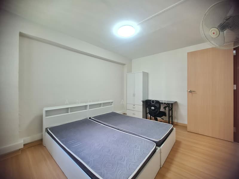 5 Ghim Moh Road, 5 Ghim Moh Road, 2 Bedrooms, 599 sqft, HDB Flat For Rent, by Andrea Loh, 500227522 - Bedroom - PropertyGuru.com.sg