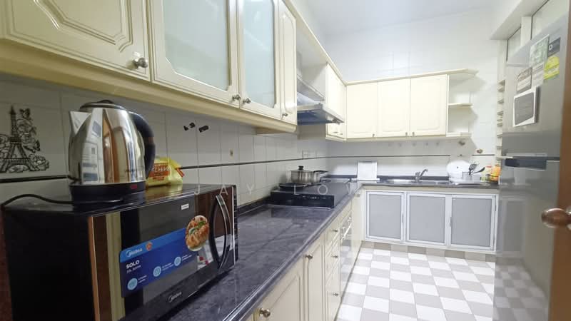 Changi Court, 708 Upper Changi Road East, Room Rental, 150 sqft, Condominium For Rent, by Jay Low, 500227523 - Kitchen - PropertyGuru.com.sg
