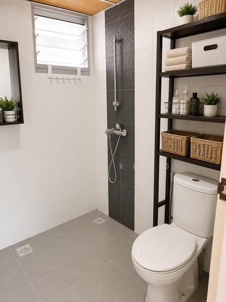 815A Choa Chu Kang Avenue 7, 815A Choa Chu Kang Avenue 7, 3 Bedrooms, 1,001 sqft, HDB Flat For Rent, by Andy Khoo, 500227526 - Bathroom - PropertyGuru.com.sg