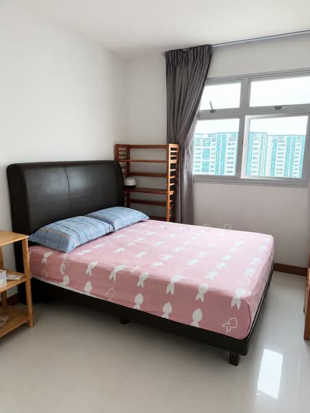 815A Choa Chu Kang Avenue 7, 815A Choa Chu Kang Avenue 7, 3 Bedrooms, 1,001 sqft, HDB Flat For Rent, by Andy Khoo, 500227526 - Bedroom - PropertyGuru.com.sg