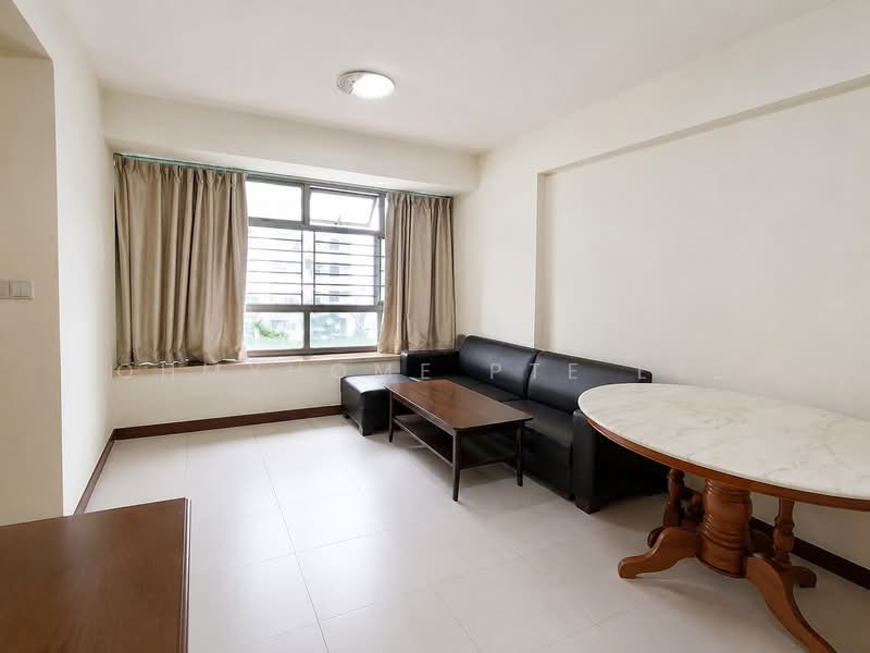 601A Punggol Central, 601A Punggol Central, 2 Bedrooms, 753 sqft, HDB Flat For Sale, by JASLIN LEE, 500227527 - Living Room - PropertyGuru.com.sg