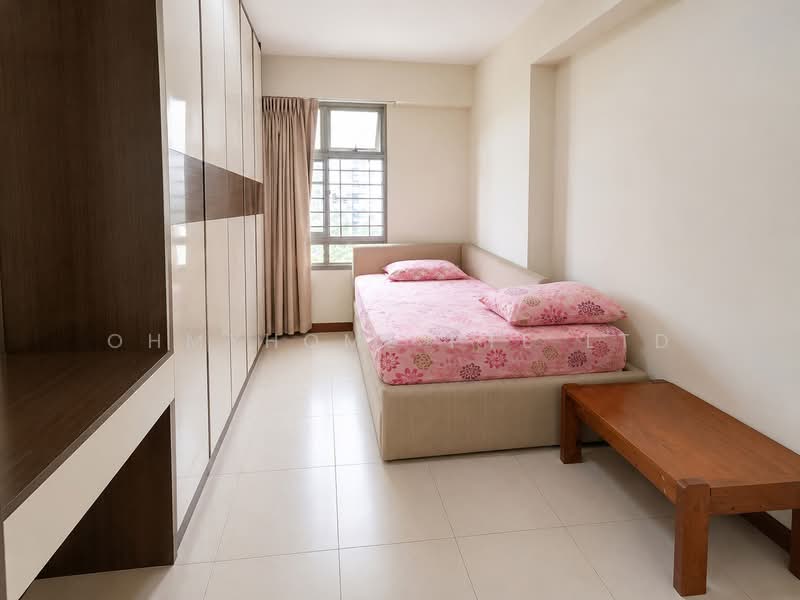 601A Punggol Central, 601A Punggol Central, 2 Bedrooms, 753 sqft, HDB Flat For Sale, by JASLIN LEE, 500227527 - Bedroom - PropertyGuru.com.sg