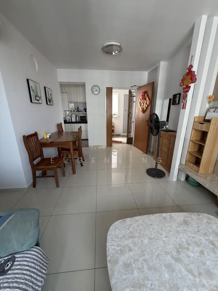 117B Jalan Tenteram, 117B Jalan Tenteram, 2 Bedrooms, 721 sqft, HDB Flat For Rent, by Eugene Ng, 500227532 - Living Room - PropertyGuru.com.sg