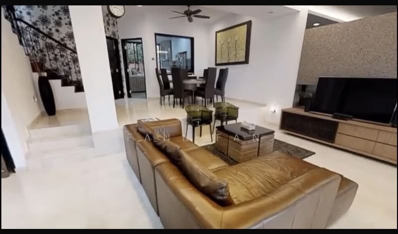 Flower road, Flower road, 4 Bedrooms, 2,800 sqft, Terraced House For Sale, by Fann Fan, 500227533 - Living Room - PropertyGuru.com.sg