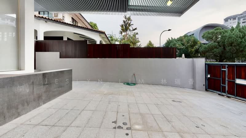 One Tree Hills Beautiful Bungalow 时尚别墅, One Tree Hills / Kim Lin Park, 8 Bedrooms, 6,780 sqft, Bungalow House For Rent, by Jeslyn Lim 林瑞香, 500227534 - Exterior - PropertyGuru.com.sg