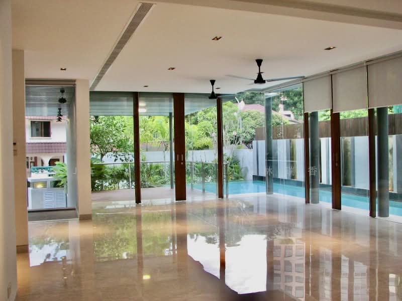 One Tree Hills Beautiful Bungalow 时尚别墅, One Tree Hills / Kim Lin Park, 8 Bedrooms, 6,780 sqft, Bungalow House For Rent, by Jeslyn Lim 林瑞香, 500227534 - Living Room - PropertyGuru.com.sg