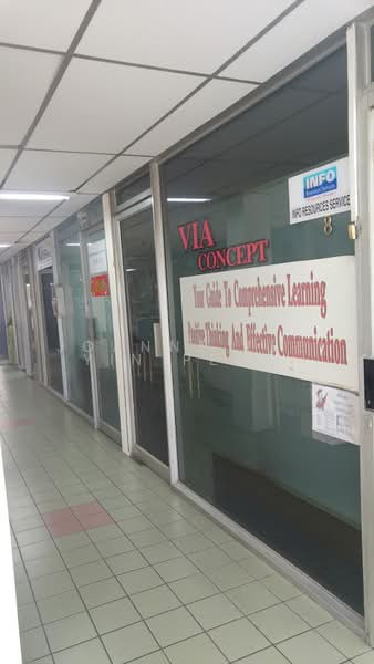 ICB Shopping Centre, 8 Yio Chu Kang Road, 200 sqft, Mall Shop For Rent, by Joanne Lee Yin Peng, 500227536 - Corridor - CommercialGuru.com.sg