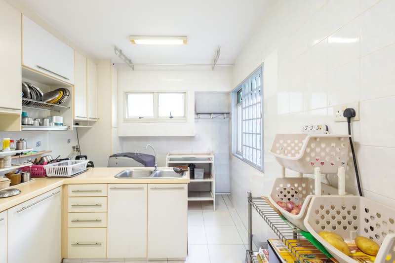 175C Punggol Field, 175C Punggol Field, 3 Bedrooms, 1,184 sqft, HDB Flat For Sale, by Gracia Ow, 500227537 - Kitchen - PropertyGuru.com.sg