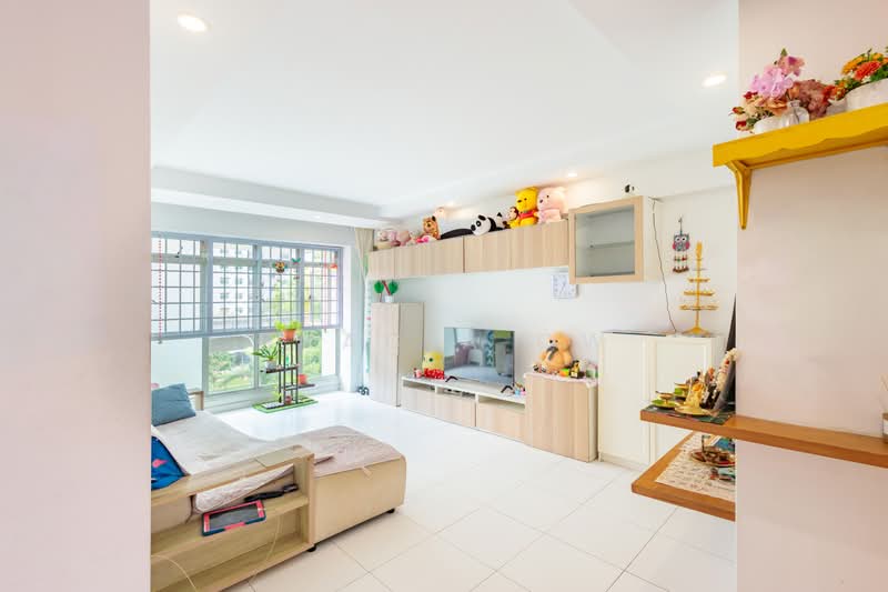 175C Punggol Field, 175C Punggol Field, 3 Bedrooms, 1,184 sqft, HDB Flat For Sale, by Gracia Ow, 500227537 - Living Room - PropertyGuru.com.sg