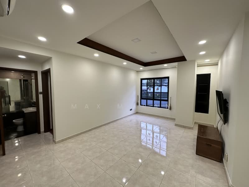 Chiltern Park, 135 Serangoon Avenue 3, 2 Bedrooms, 1,152 sqft, Condominium For Sale, by Max Maran, 500227538 - Interior - PropertyGuru.com.sg