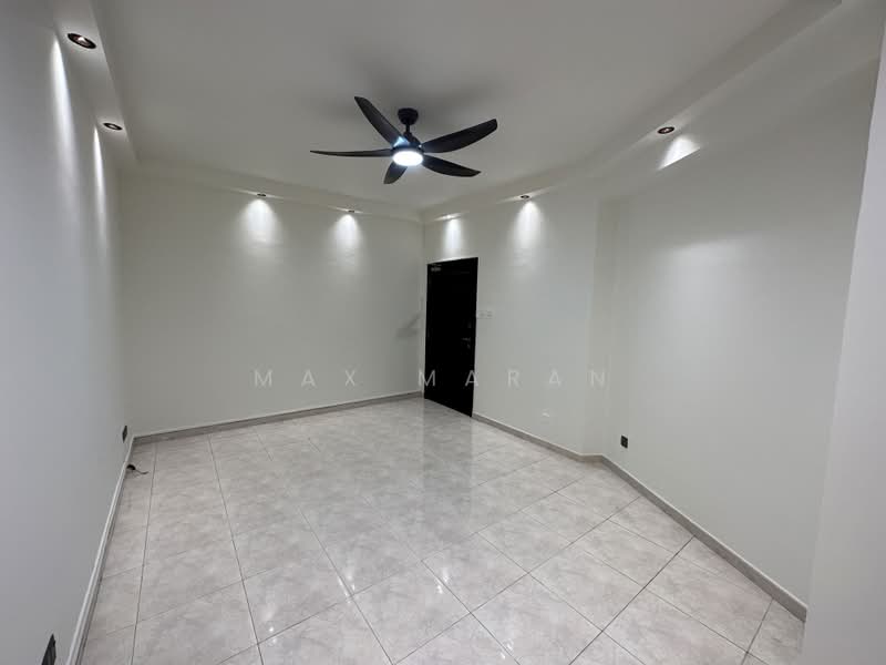 Chiltern Park, 135 Serangoon Avenue 3, 2 Bedrooms, 1,152 sqft, Condominium For Sale, by Max Maran, 500227538 - Interior - PropertyGuru.com.sg