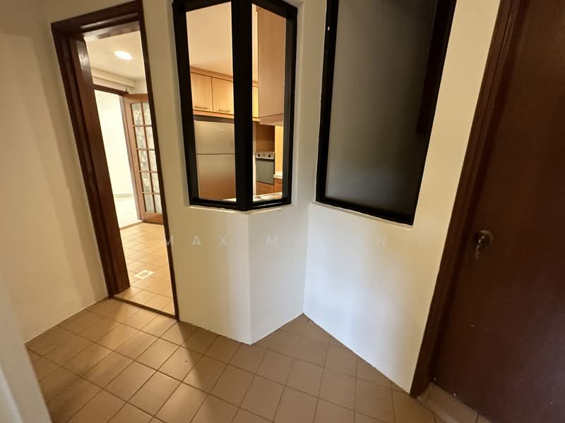 Chiltern Park, 135 Serangoon Avenue 3, 2 Bedrooms, 1,152 sqft, Condominium For Sale, by Max Maran, 500227538 - Kitchen - PropertyGuru.com.sg