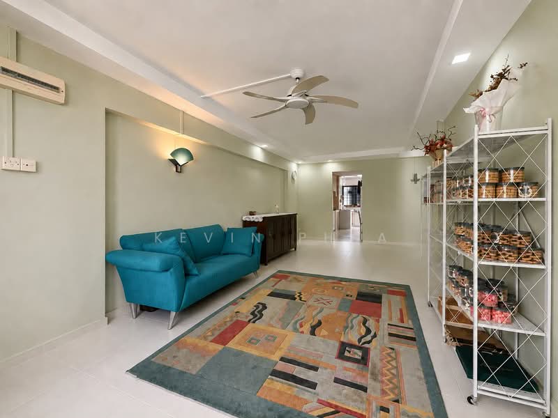 297 Tampines Street 22, 297 Tampines Street 22, 2 Bedrooms, 1,119 sqft, HDB Flat For Sale, by Kevin Phua, 500227545 - Living Room - PropertyGuru.com.sg