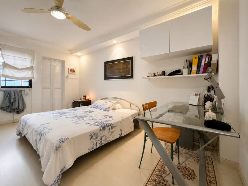 297 Tampines Street 22, 297 Tampines Street 22, 2 Bedrooms, 1,119 sqft, HDB Flat For Sale, by Kevin Phua, 500227545 - Bedroom - PropertyGuru.com.sg