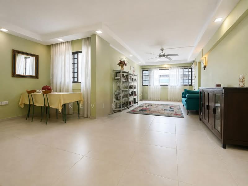 297 Tampines Street 22, 297 Tampines Street 22, 2 Bedrooms, 1,119 sqft, HDB Flat For Sale, by Kevin Phua, 500227545 - Living Room - PropertyGuru.com.sg