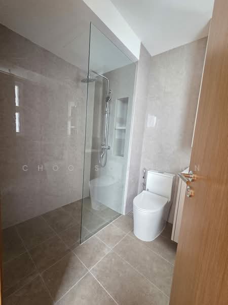 Brand New Freehold Inter-Terrace with Lift in the Heart of Opera Estate, Swan Lake / Norma / Bangsawan, East Coast / Marine Parade, 5 Bedrooms, 4,200 sqft, Terraced House For Sale, by Choo Soon Ann, 500227549 - Bathroom - PropertyGuru.com.sg
