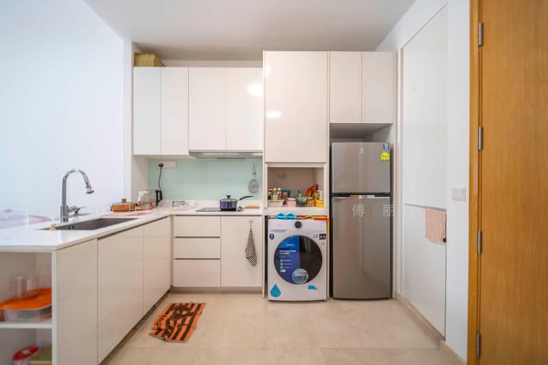 Kingsford Hillview Peak, 103 Hillview Rise, 2 Bedrooms, 603 sqft, Condominium For Sale, by Sharon Fu 傅丽华, 500227562 - Kitchen - PropertyGuru.com.sg