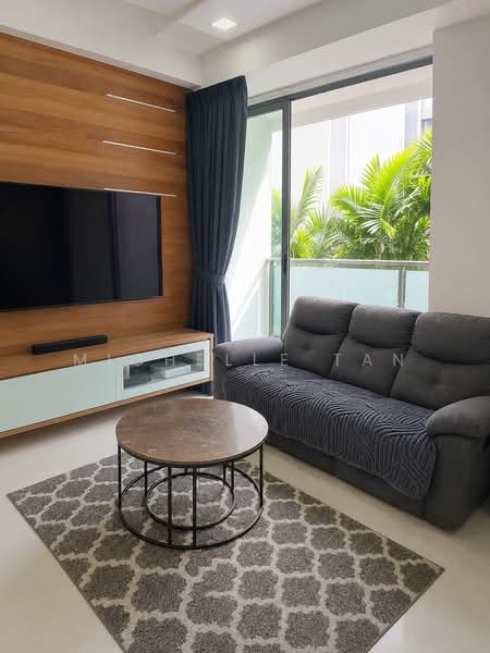 Freehold 3 bed 3 bath, Walk to Kovan MRT, , 3 Bedrooms, 1,097 sqft, Apartment For Sale, by Michelle Tan, 500227571 - Living Room - PropertyGuru.com.sg