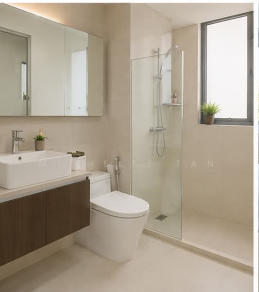 Freehold 3 bed 3 bath, Walk to Kovan MRT, , 3 Bedrooms, 1,097 sqft, Apartment For Sale, by Michelle Tan, 500227571 - Bathroom - PropertyGuru.com.sg