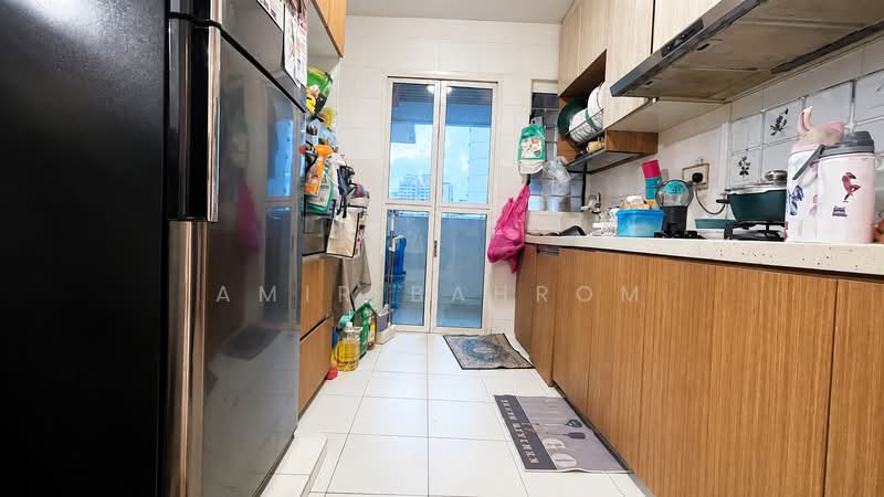 619C Punggol Drive, 619C Punggol Drive, 3 Bedrooms, 1,001 sqft, HDB Flat For Sale, by Amir Bahrom, 500227574 - Kitchen - PropertyGuru.com.sg