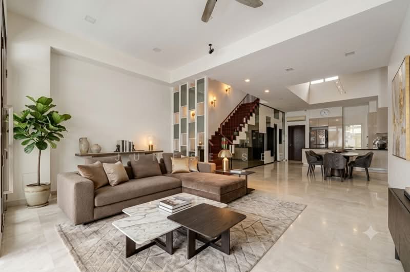 Luxus Hills, Seletar Green Walk, 5 Bedrooms, 3,600 sqft, Terraced House For Sale, by Junese See, 500227579 - Living Room - PropertyGuru.com.sg
