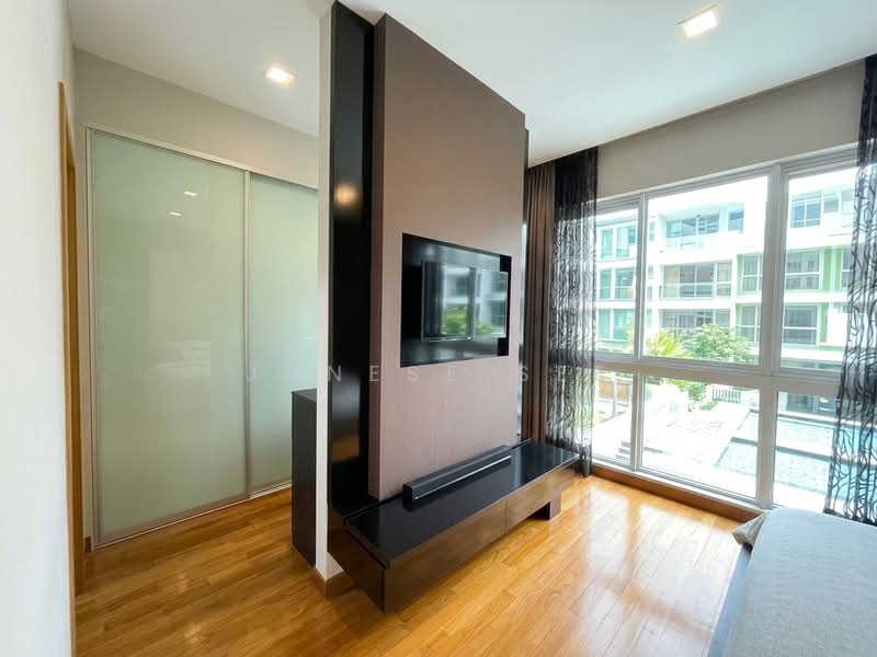 Luxus Hills | The Estate, Seletar Green Walk, 5 Bedrooms, 3,600 sqft, Terraced House For Sale, by Junese See, 500227579 - Bedroom - PropertyGuru.com.sg