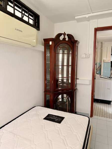 115 Lorong 1 Toa Payoh, 115 Lorong 1 Toa Payoh, 3 Bedrooms, 700 sqft, HDB Flat For Sale, by Mariam ., 500227612 - Bedroom - PropertyGuru.com.sg