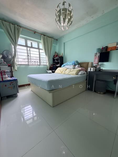 217A Sumang Walk, 217A Sumang Walk, 3 Bedrooms, 990 sqft, HDB Flat For Sale, by Vivian Toh, 500227613 - Bedroom - PropertyGuru.com.sg