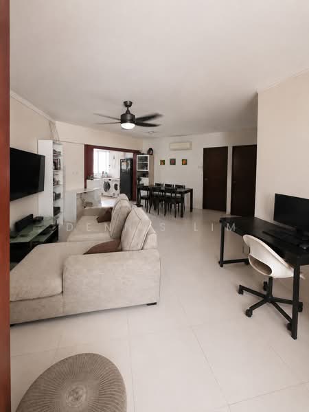 142 Lorong Ah Soo, 142 Lorong Ah Soo, 3 Bedrooms, 1,163 sqft, HDB Flat For Sale, by Dennis Lim, 500227616 - Living Room - PropertyGuru.com.sg