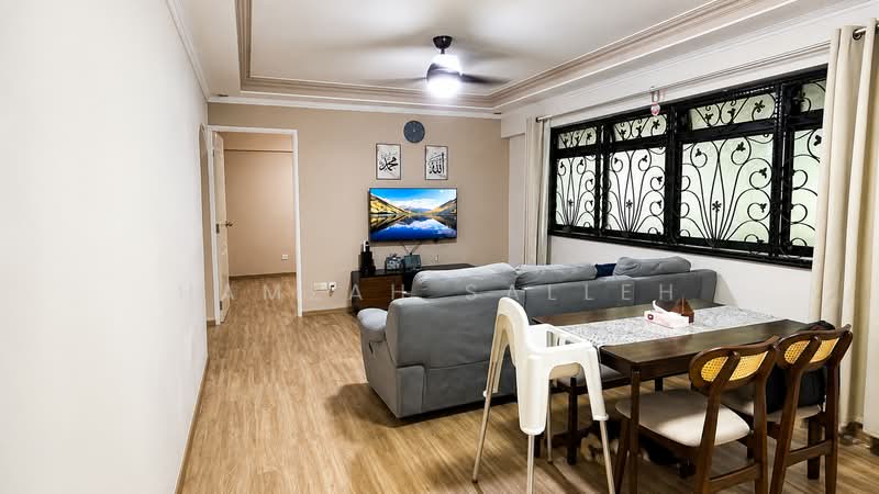 201B Compassvale Drive, 201B Compassvale Drive, 3 Bedrooms, 969 sqft, HDB Flat For Sale, by Hamzah Salleh, 500227618 - Living Room - PropertyGuru.com.sg