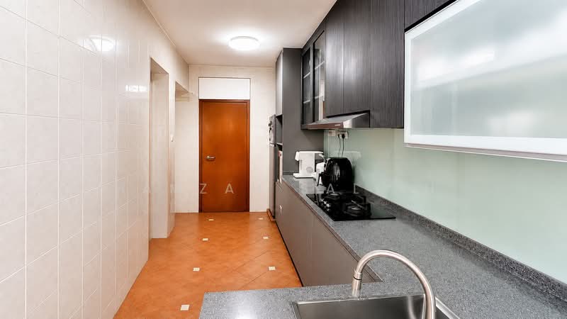201B Compassvale Drive, 201B Compassvale Drive, 3 Bedrooms, 969 sqft, HDB Flat For Sale, by Hamzah Salleh, 500227618 - Kitchen - PropertyGuru.com.sg