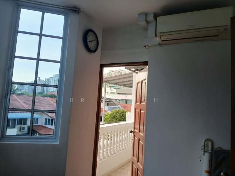 Near Paya Lebar MRT, , Room Rental, 100 sqft, Corner Terrace For Rent, by Brian Koh, 500227626 - Balcony - PropertyGuru.com.sg