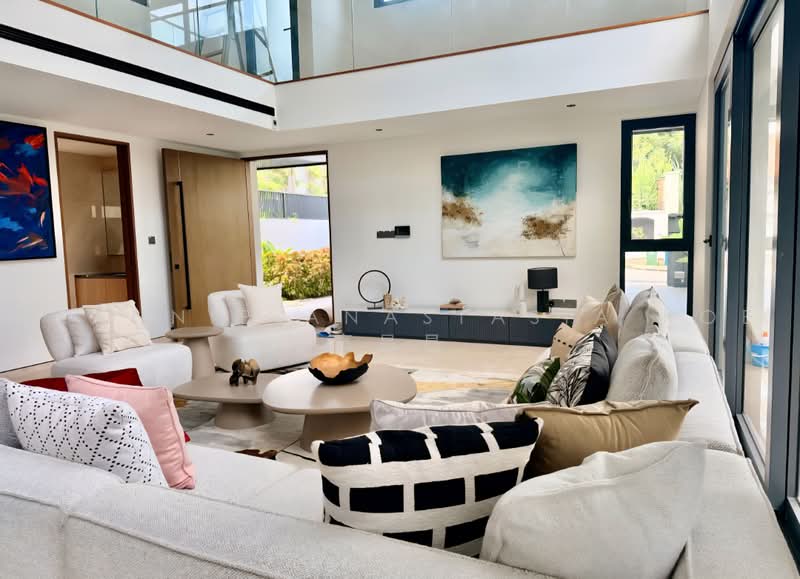Brand New 2.5 w M Storey Detached @ Matlock Rise, Melrose Drive, Sommerville, Clifton Vale,Serangoon, Matlock Rise, Melrose Drive, Sommerville, Clifton, Serangoon, 6 Bedrooms, 8,969 sqft, Detached House For Sale, by Jeannie Anastasia Koe 高晶晶, 500227631 - Living Room - PropertyGuru.com.sg