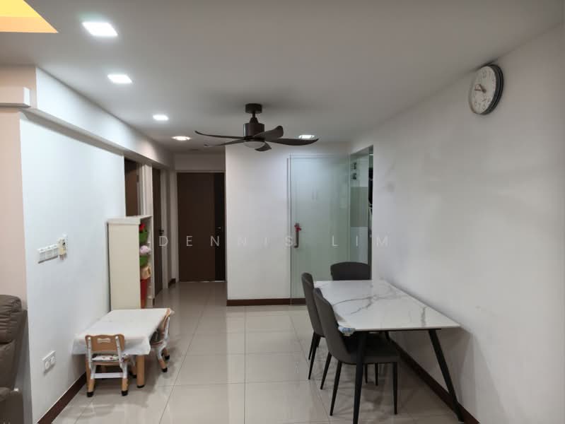 215B Compassvale Drive, 215B Compassvale Drive, 3 Bedrooms, 1,001 sqft, HDB Flat For Sale, by Dennis Lim, 500227632 - Dining Room - PropertyGuru.com.sg