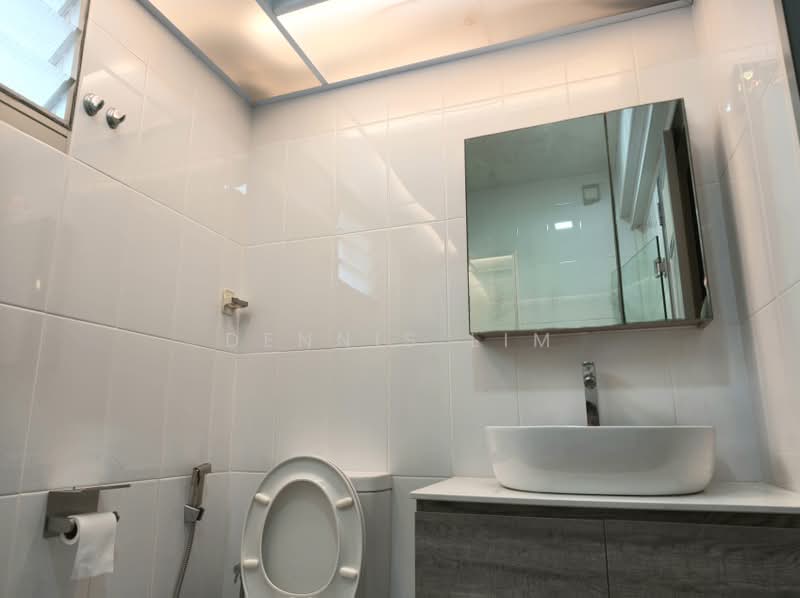 215B Compassvale Drive, 215B Compassvale Drive, 3 Bedrooms, 1,001 sqft, HDB Flat For Sale, by Dennis Lim, 500227632 - PropertyGuru.com.sg
