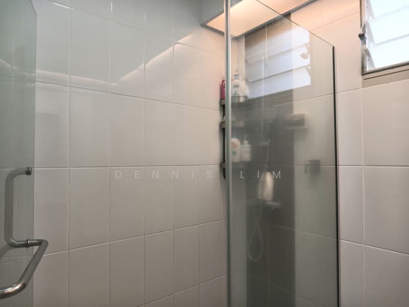 215B Compassvale Drive, 215B Compassvale Drive, 3 Bedrooms, 1,001 sqft, HDB Flat For Sale, by Dennis Lim, 500227632 - PropertyGuru.com.sg