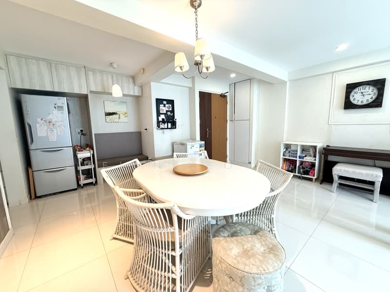 342C Yishun Ring Road, 342C Yishun Ring Road, 3 Bedrooms, 1,216 sqft, HDB Flat For Sale, by Evelyn Neo 梁慧雯, 500227633 - Dining Room - PropertyGuru.com.sg