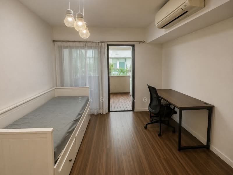 The Lakefront Residences, 48 Lakeside Drive, 1 Bedroom, 624 sqft, Condominium For Sale, by Eng Ong, 500227636 - Living - PropertyGuru.com.sg