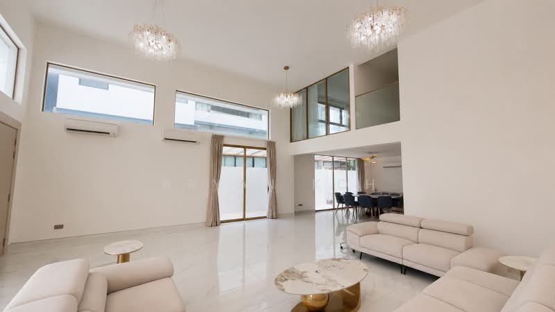 Saraca Gardens, Saraca View, 6 Bedrooms, 8,000 sqft, Terraced House For Sale, by Bryan Koh, 500227640 - Living Room - PropertyGuru.com.sg