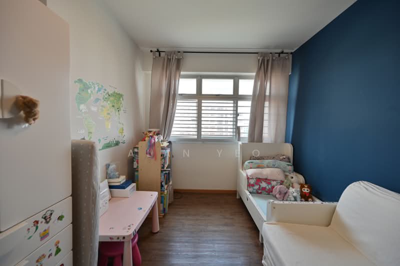 439C Bukit Batok West Avenue 8, 439C Bukit Batok West Avenue 8, 3 Bedrooms, 1,001 sqft, HDB Flat For Sale, by Alan Yeo, 500227645 - Bedroom - PropertyGuru.com.sg