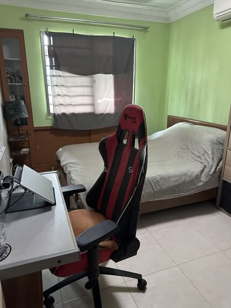 102B Punggol Field, 102B Punggol Field, 3 Bedrooms, 1,184 sqft, HDB Flat For Sale, by Julia Siew, 500227646 - Bedroom - PropertyGuru.com.sg